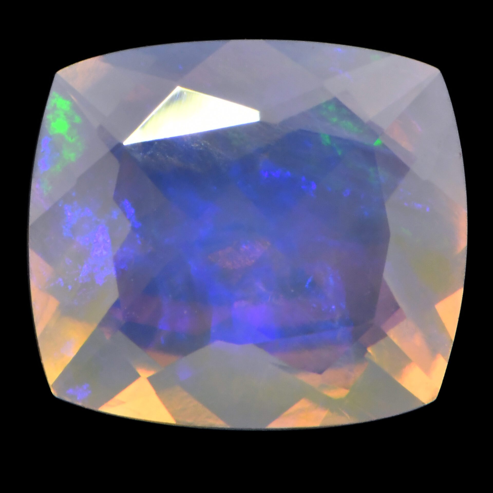 opal様 Faceted-Crystal-Opal-1.63-ct-