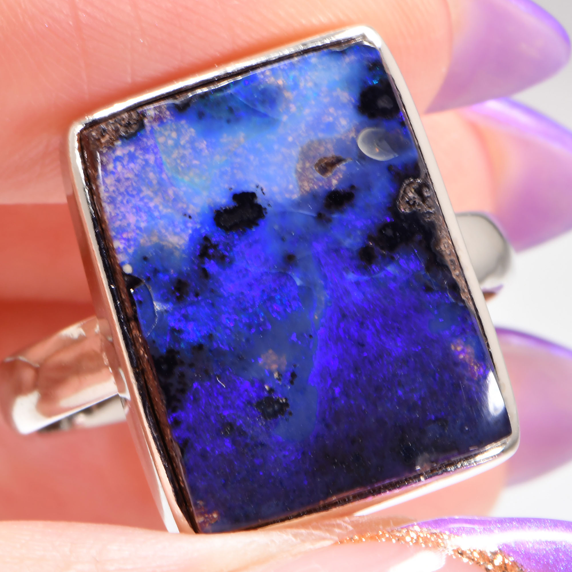 Sterling Silver Purple Boulder Opal Ring 30 ct US 9-hand shot1