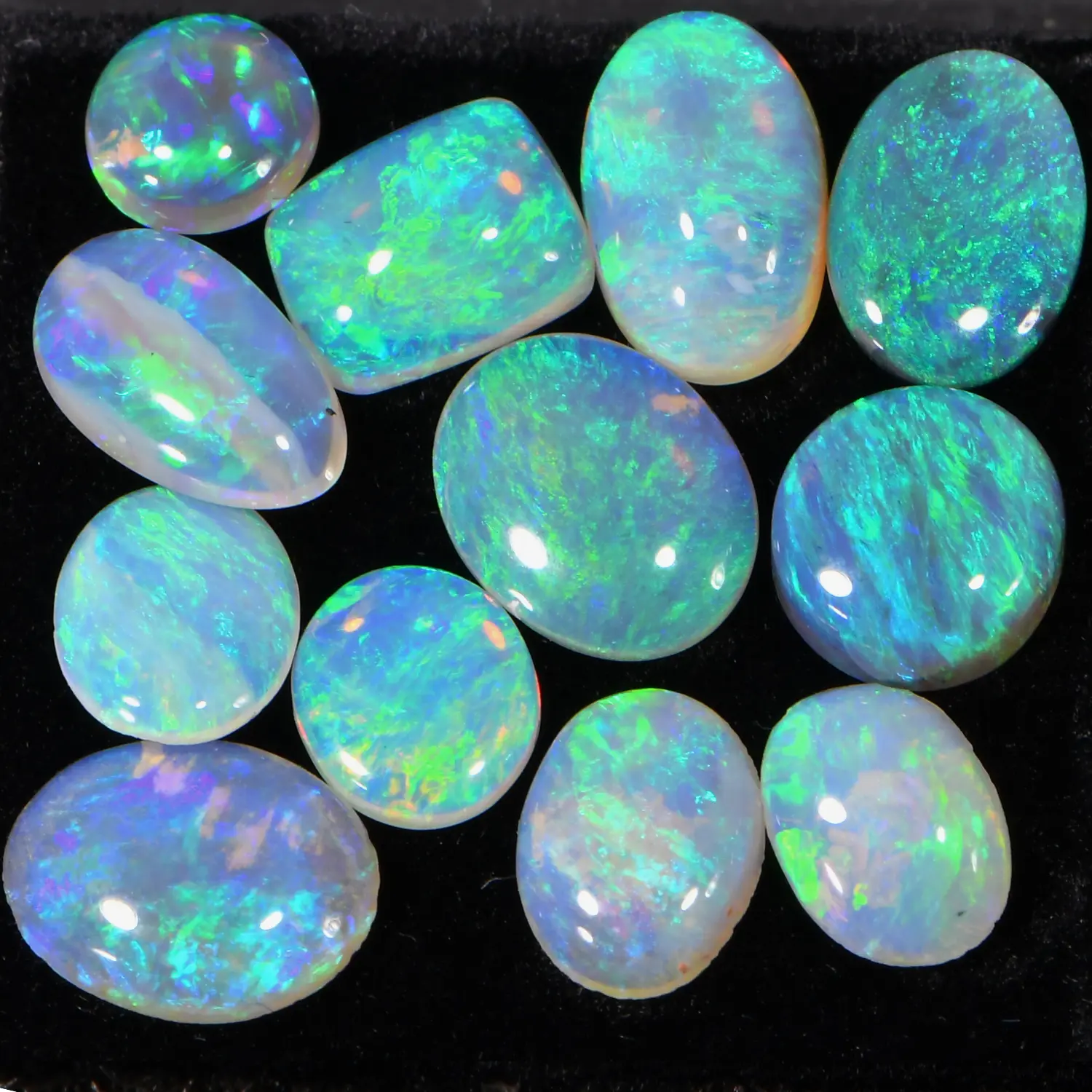 6 ctw Lightning Ridge Crystal Opal Parcel 12 Pieces