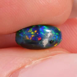Underside showing natural matrix