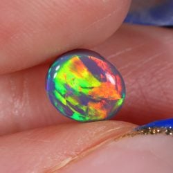 natural-black-opal-oval-cabochon-multicolor-fire-ringstone-opal-galaxy