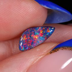 black-opal-lightning-ridge-australia-bright-color-play-opal-galaxy