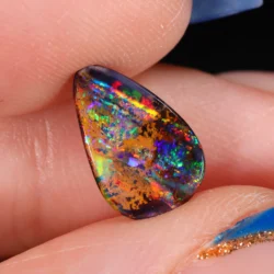 natural-queensland-boulder-opal-pendant-gem-2ct-opal-galaxy