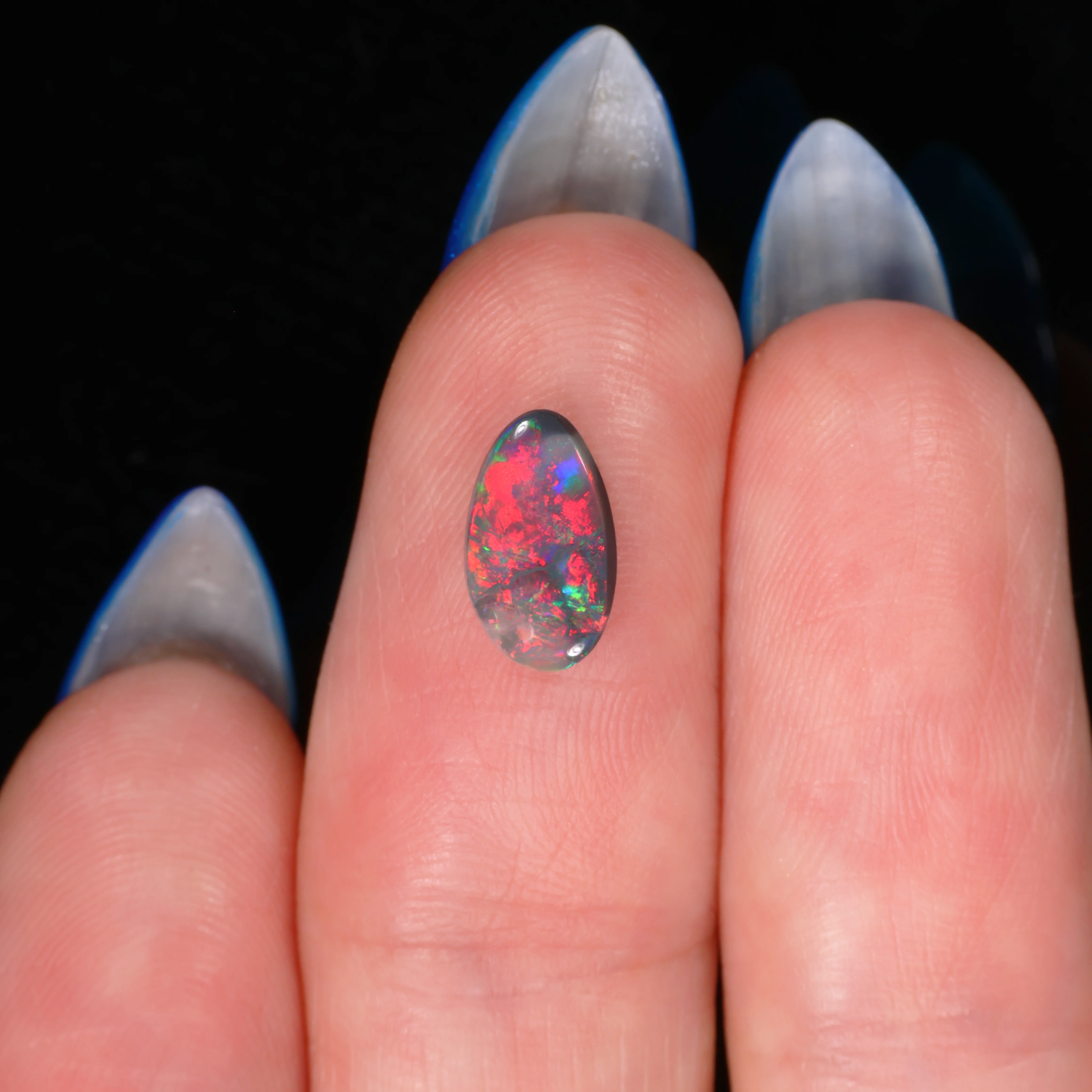 lightning-ridge-dark-opal-freeform-stone-0-7ct-opal-galaxy