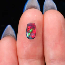 red-black-opal-finger-display-0-7ct-opal-galaxy